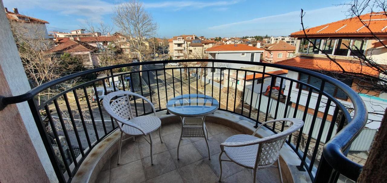 Luxury Apartments Ekaterina Chernomorets Exterior foto