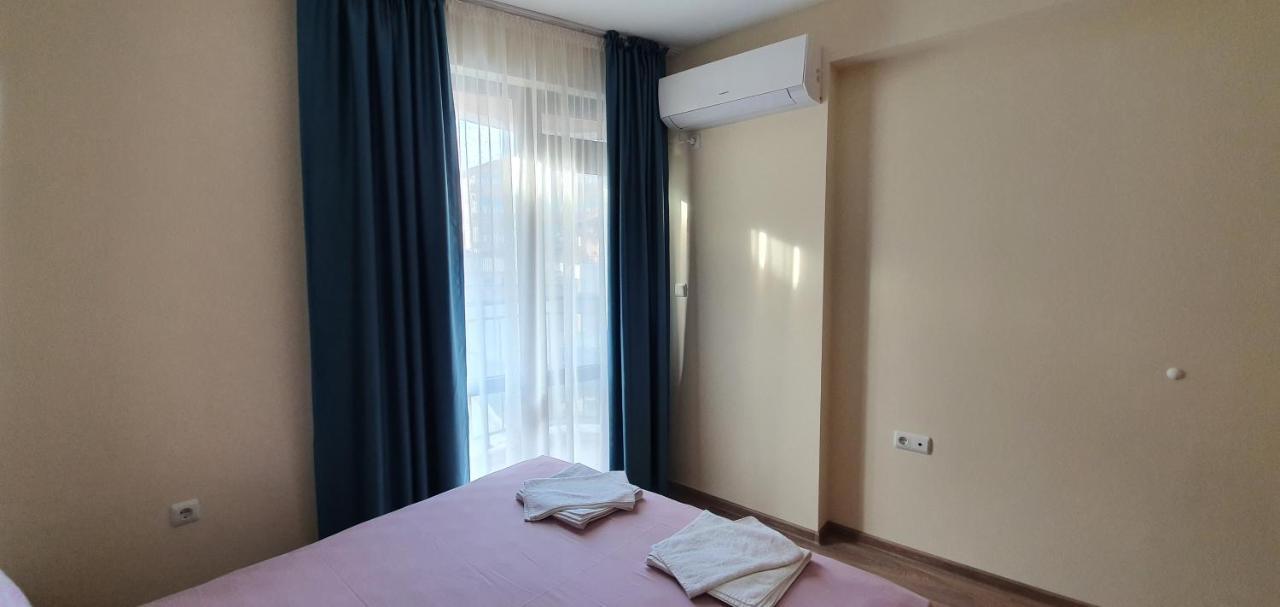 Luxury Apartments Ekaterina Chernomorets Exterior foto